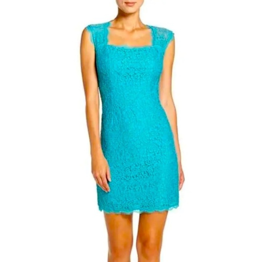 ADRIANNA PAPELL  LACE OVERLAY CUTOUT BACK
SHEATH TURQUOISE DRESS Size 4